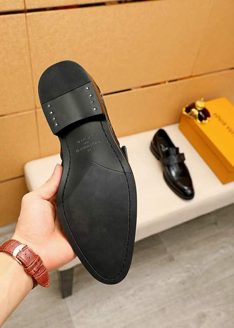 Picture of Louis Vuitton Shoes _SKU22521163SZ38-4413829